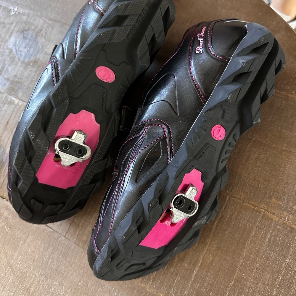Pearl Izumi Women’s Cycling Shoes